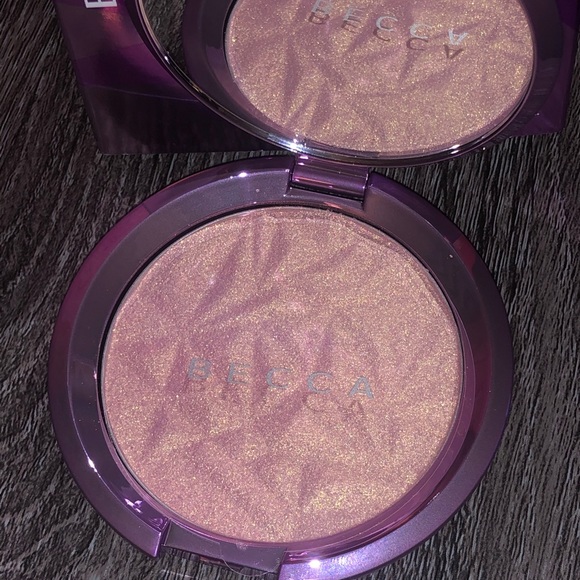 NIB NWT BECCA Limited Edition Shimmering Skin Perfector Lilac Geode Highlighter - Picture 7 of 12